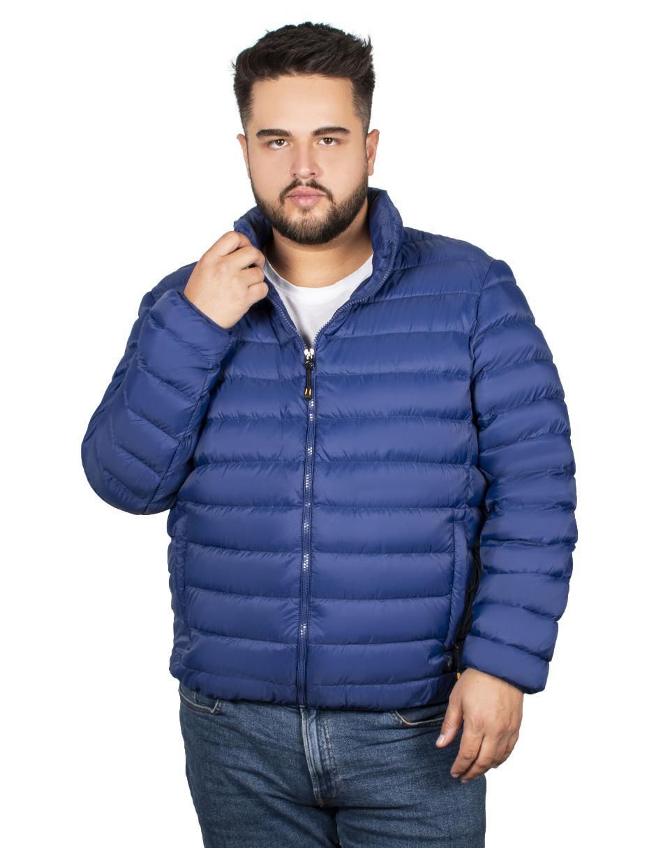 Chamarra con bolsillos para hombre
