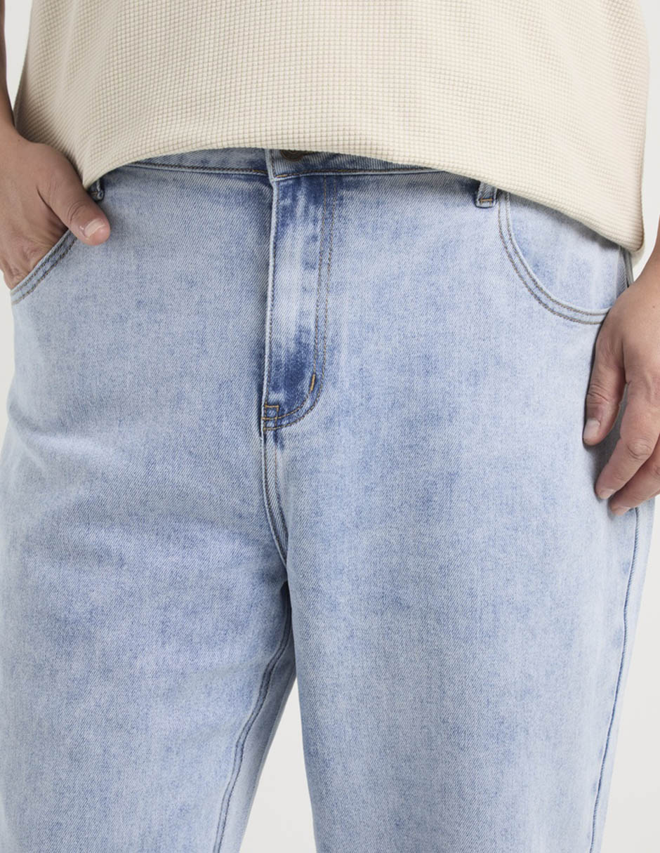 Jeans amplio lavado claro para hombre 4