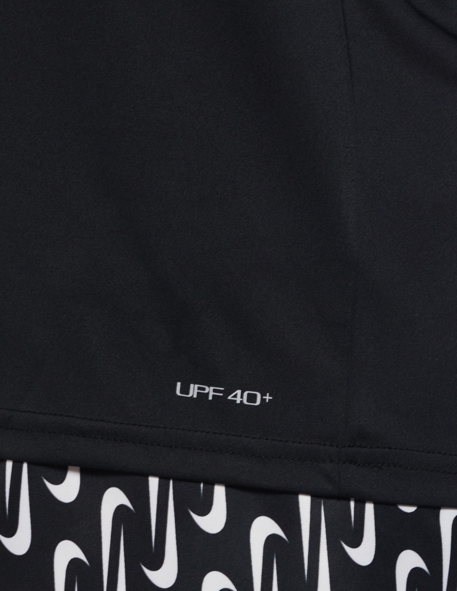 Wetshirt estampado liso para hombre 6